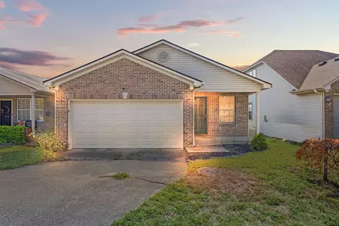 728 Lauren Dr, Nicholasville, KY 40356