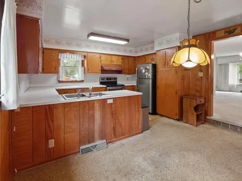 Kitchen - 376 E French Ave, Burnside, KY 42519 photo 2 of 3