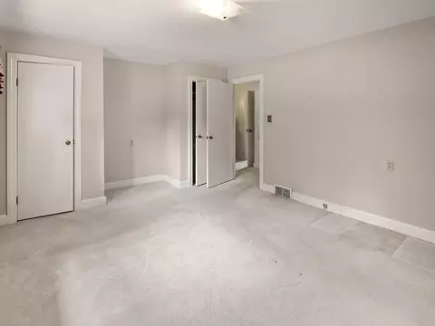 Bedroom - 376 E French Ave, Burnside, KY 42519 photo 5 of 10