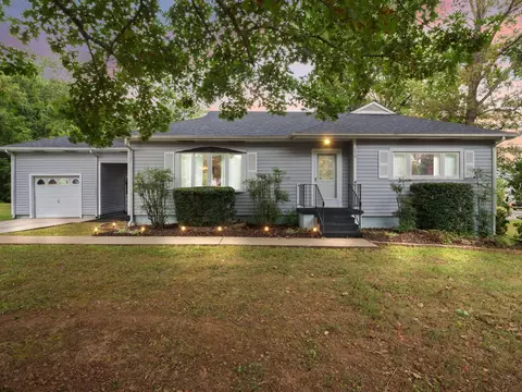 376 E French Ave, Burnside, KY 42519