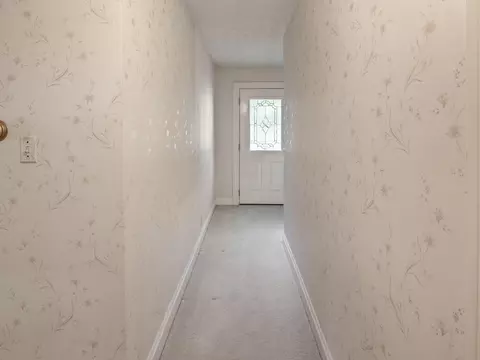 Entry Way - 376 E French Ave, Burnside, KY 42519 photo 2 of 5