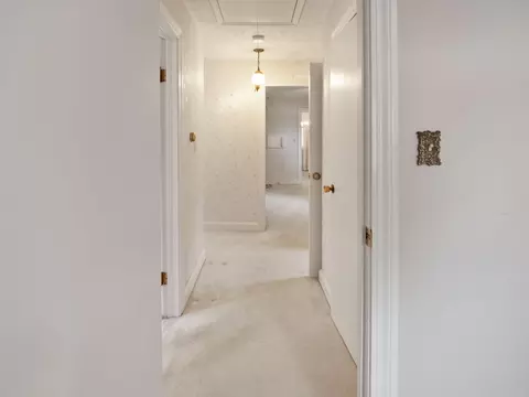 Entry Way - 376 E French Ave, Burnside, KY 42519 photo 3 of 5