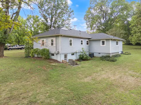 Exterior - 376 E French Ave, Burnside, KY 42519 photo 7 of 31