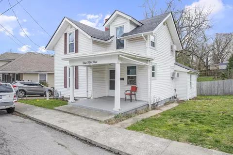 353 4th St, Richmond, KY 40475