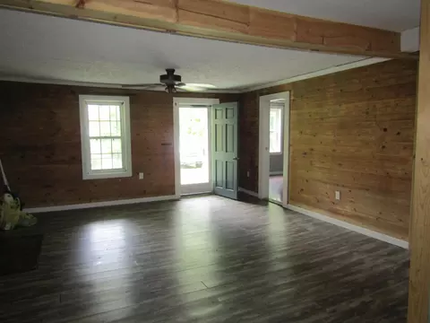 Living - 27 Charter Oaks Dr, Gray, KY 40734 photo 5 of 8