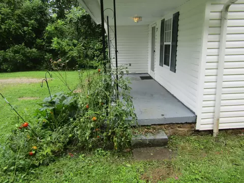 Exterior - 27 Charter Oaks Dr, Gray, KY 40734 photo 13 of 20