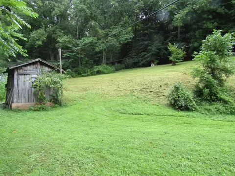 Exterior - 27 Charter Oaks Dr, Gray, KY 40734 photo 5 of 20