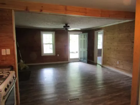 Living - 27 Charter Oaks Dr, Gray, KY 40734 photo 3 of 8