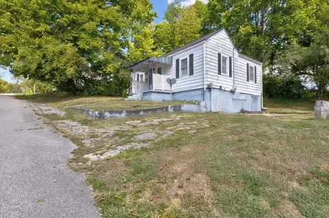 200 E 9th St, Millersburg, KY 40348