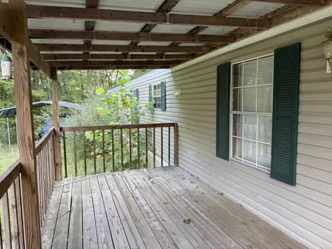 60 Ponderosa Rd, Burnside, KY 42519
