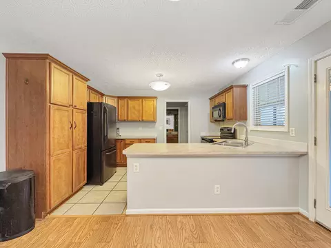 Kitchen - 102 Wharton Ct, Georgetown, KY 40324 photo 1 of 3
