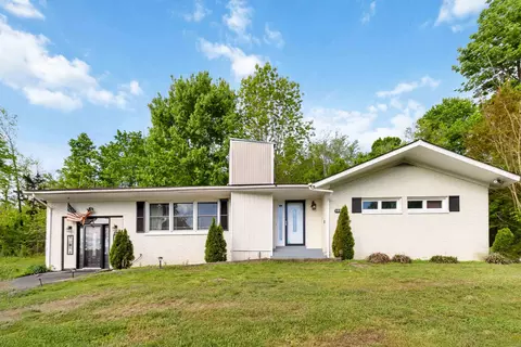 10031 South Hwy, Burnside, KY 42519