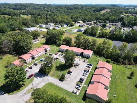 67 Robert E Cox Rd, Corbin, KY 40701
