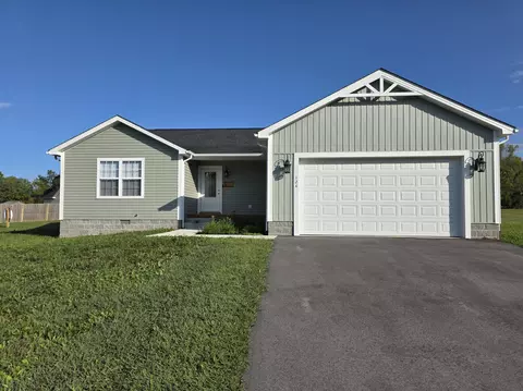 124 Birch Crk Ln, East Bernstadt, KY 40729
