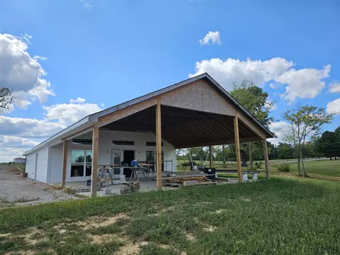 1934 Graefenburg Rd, Lawrenceburg, KY 40342