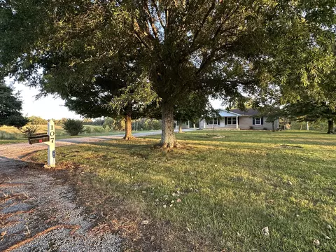 Exterior - 107 Rogers Ln, Faubush, KY 42544 photo 3 of 27