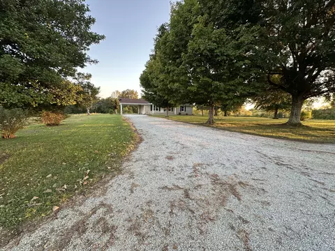 Exterior - 107 Rogers Ln, Faubush, KY 42544 photo 4 of 27
