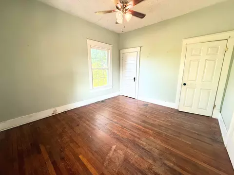 Bedroom - 502 W 3rd St, Corbin, KY 40701 photo 1 of 8
