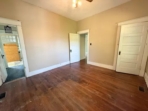 Bedroom - 502 W 3rd St, Corbin, KY 40701 photo 8 of 8