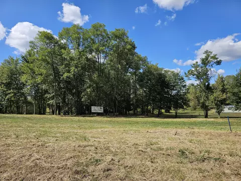 1013 Mccormick Ln, Lawrenceburg, KY 40342