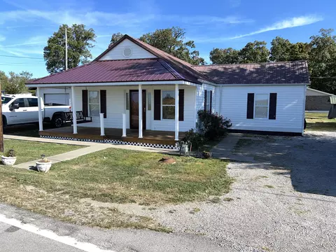 5184 W 10, Tollesboro, KY 41189