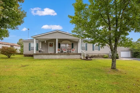 22 County Park Rd, Frenchburg, KY 40322