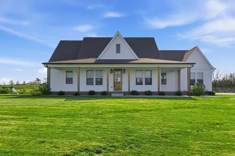 329 Ml Crk Mdws Dr, Cynthiana, KY 41031