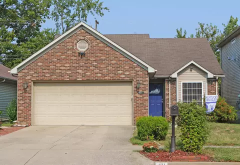 121 Chestnut Ridge Dr, Lexington, KY 40511