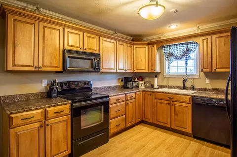 Kitchen - 2005 Ky 1629, Corbin, KY 40701 photo 1 of 4