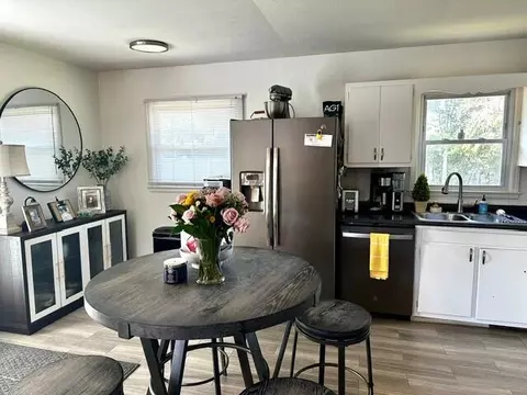 312 Harvard Dr, Lexington, KY 40517