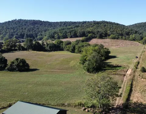 1796 Ky-167, Monticello, KY 42633