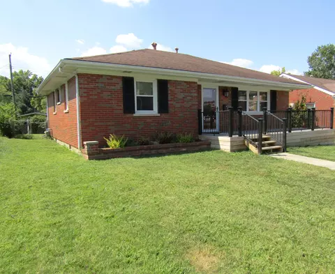 2032 St Michael Dr, Lexington, KY 40502