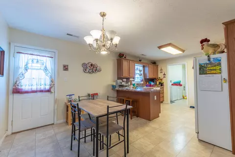 Dining - 297 Lisabella Ln, Eubank, KY 42567 photo 1 of 1