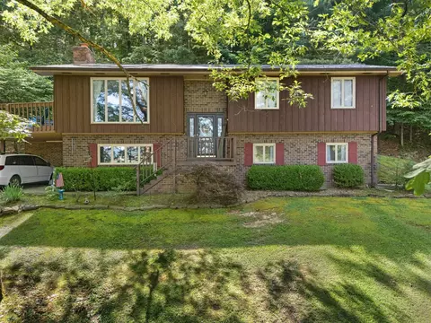 Exterior - 616 Fraley Dr, Morehead, KY 40351 photo 2 of 14