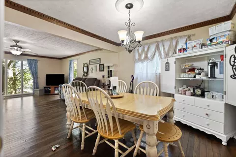 Dining - 616 Fraley Dr, Morehead, KY 40351 photo 2 of 2
