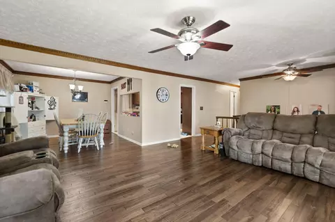 Entry Way - 616 Fraley Dr, Morehead, KY 40351 photo 1 of 3