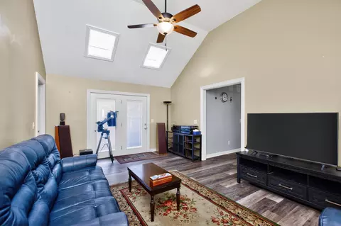 108 Devonne Dr, Mount Sterling, KY 40353 photo 9