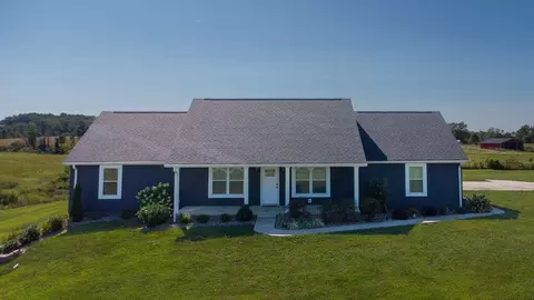 1588 Sanders Rd, Campbellsville, KY 42718