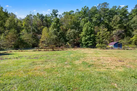 Exterior - 277 C Valley Dr, Berea, KY 40403 photo 6 of 6