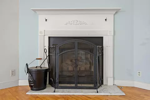 Living - 277 C Valley Dr, Berea, KY 40403 photo 6 of 6