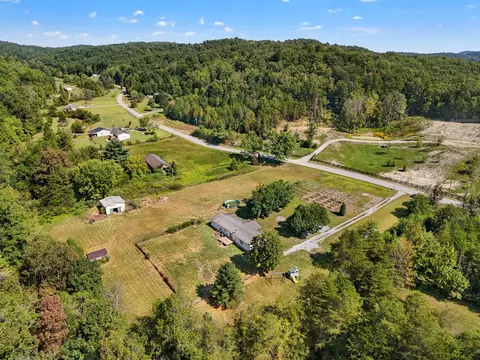 View/Area - 277 C Valley Dr, Berea, KY 40403 photo 6 of 6