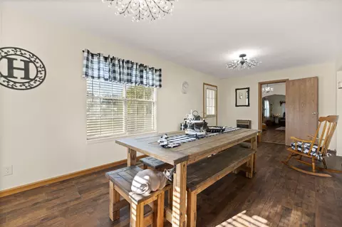 Dining - 134 E College Ave, Stanton, KY 40380 photo 3 of 3