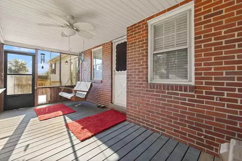 Exterior - 134 E College Ave, Stanton, KY 40380 photo 2 of 15