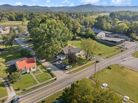 View/Area - 134 E College Ave, Stanton, KY 40380 photo 5 of 12