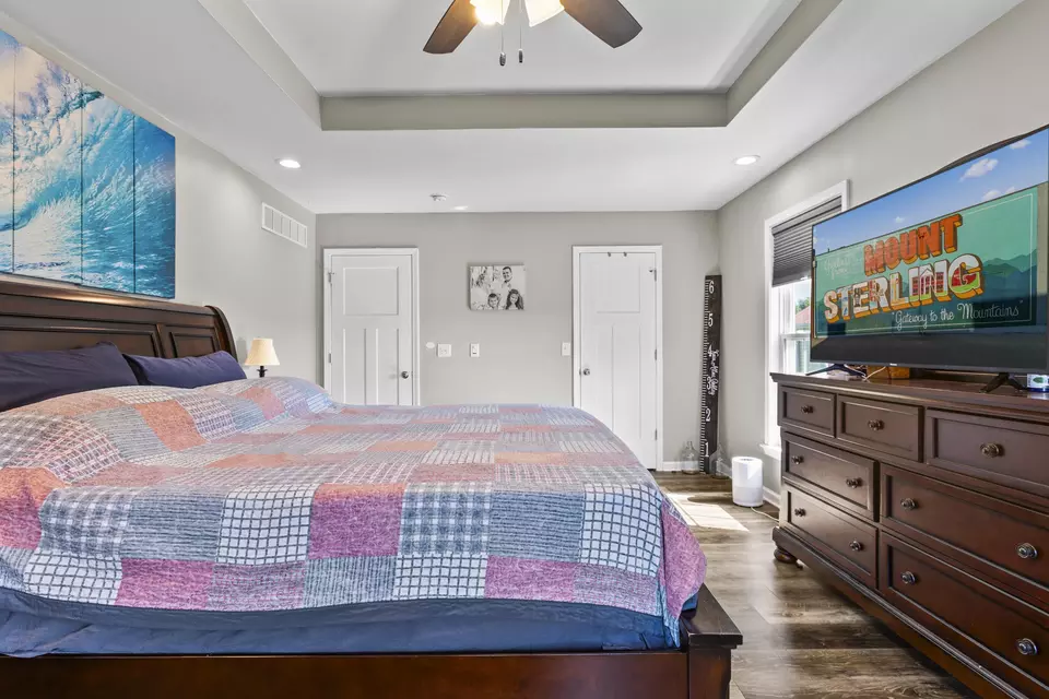 Bedroom - 517 W Classic Village Ln, Mount Sterling, KY 40353 photo 6 of 6