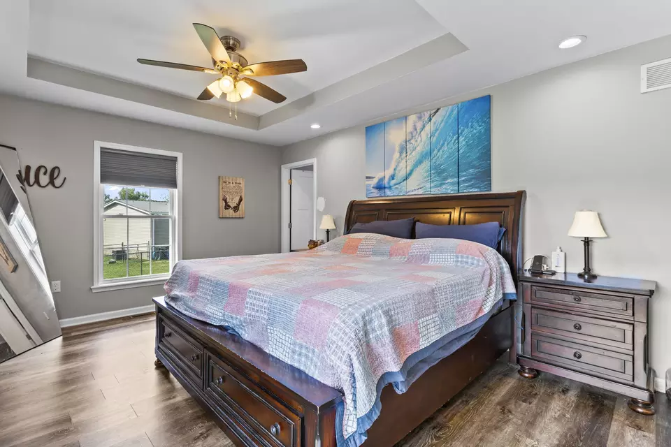 Bedroom - 517 W Classic Village Ln, Mount Sterling, KY 40353 photo 4 of 6