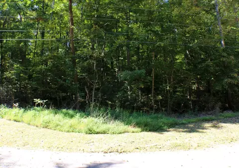 406 Harmony Ln, Burnside, KY 42519