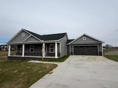 110 Queens Dr, East Bernstadt, KY 40729