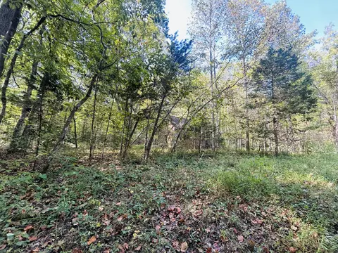 9999 Bear Ridge Rd, Somerset, KY 42501