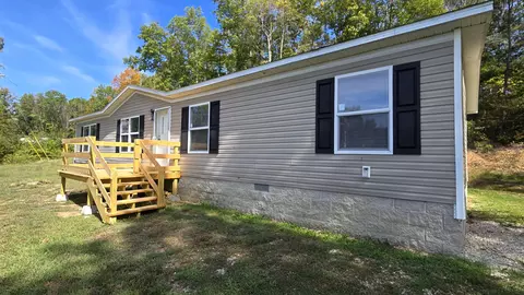305 Spring Hill Dr, Grayson, KY 41143